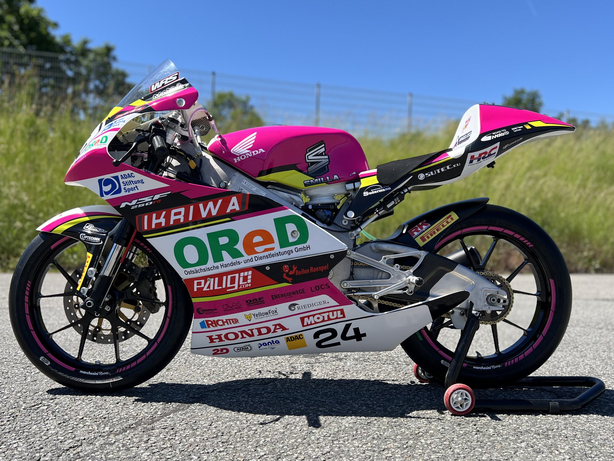 Honda NSF250R Bild 1